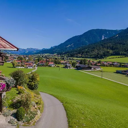 Haus Salvenberg 布利克森塔勒
