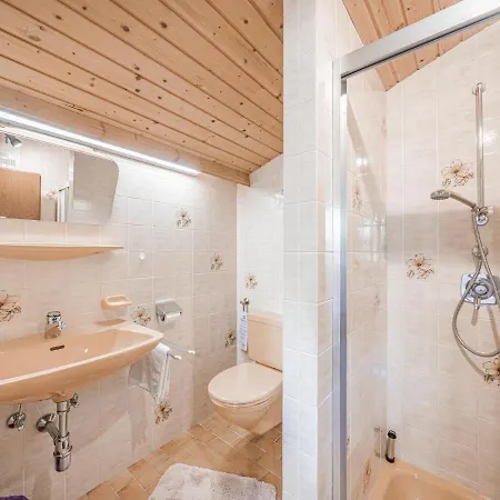 Haus Salvenberg 公寓